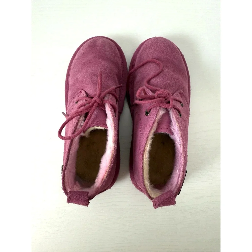 Bearpaw Shorty Youth  Ankle Hypnotic Violet  SIZE 1 Chukka Skye Suede‎ Pink